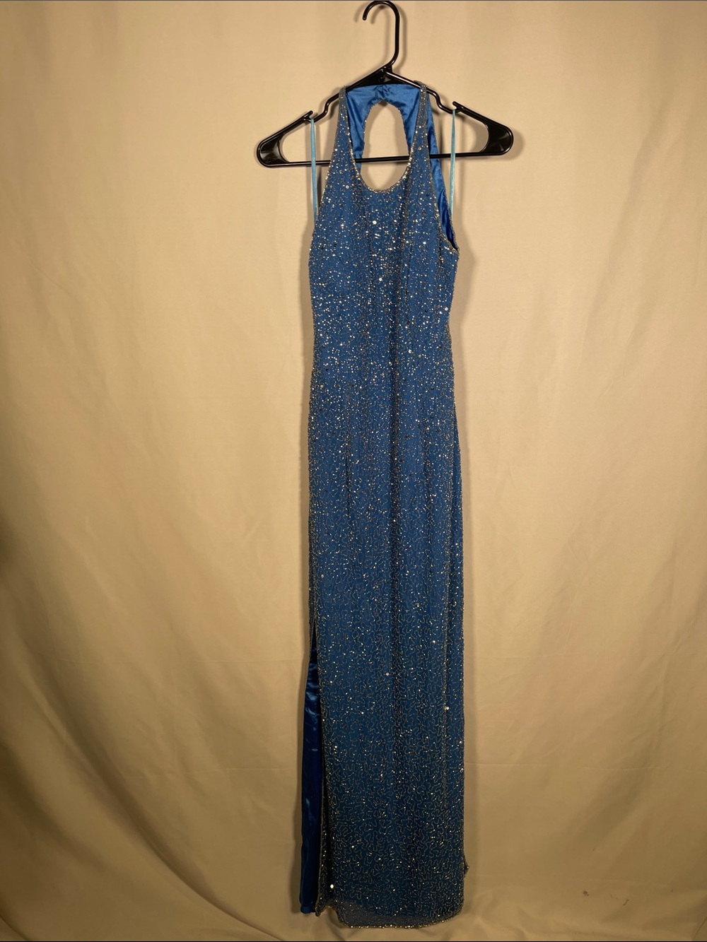 SCALA WOMENS VINTAGE HALTER BEADED FULL LENGTH EVENING PROM GOWN SILK MEDIUM